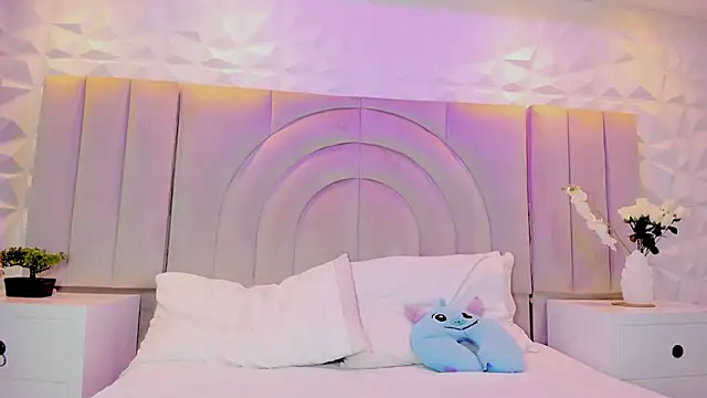 rebeca brown  online show from January 2026 11:50:01 AM