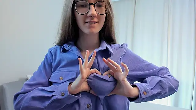 AiFusch online show from October 2025 08:46:02 AM