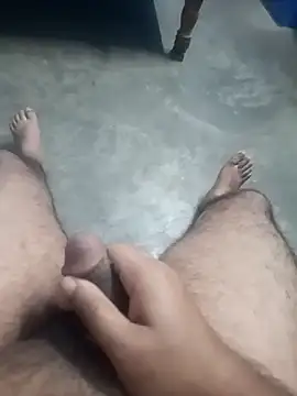 Snapshot of TrainedBend28 chatting on February 2026 05:21:02 PM TrainedBend28 online show from February 2026 05:21:02 PM