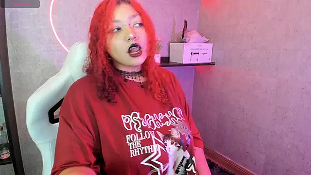 Snapshot of irisfeitan chatting on November 2025 10:14:01 AM irisfeitan online show from November 2025 10:14:01 AM