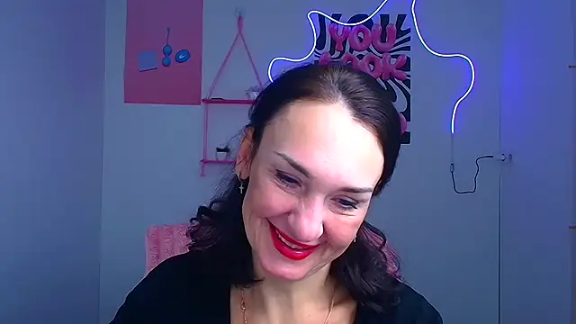 Rosie Rosee online show from February 2026 12:45:01 PM