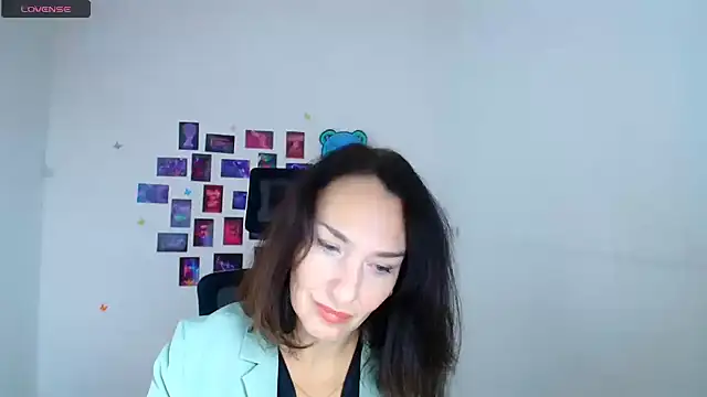 Rosie Rosee online show from January 2026 06:28:02 AM