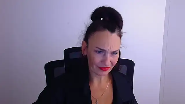 Snapshot of Rosie_Rosee chatting on November 2025 12:38:02 PM Rosie Rosee online show from November 2025 12:38:02 PM