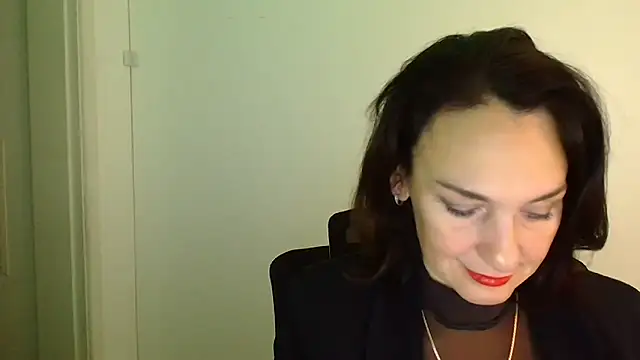 Snapshot of Rosie_Rosee chatting on November 2025 08:07:02 AM Rosie Rosee online show from November 2025 08:07:02 AM