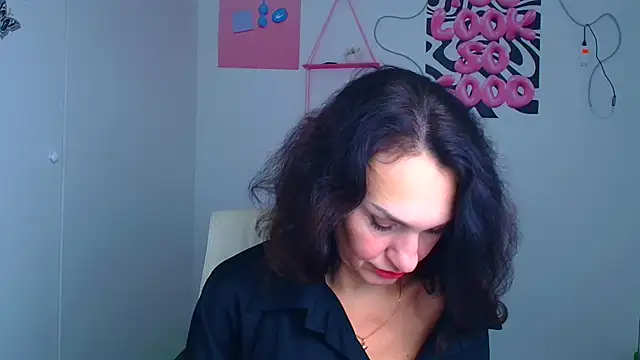 Rosie Rosee online show from January 2026 05:27:02 PM