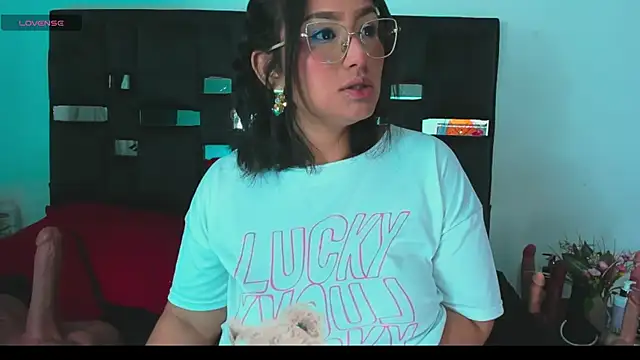 Snapshot of SussySunny_ chatting on May 2026 03:22:01 AM SussySunny online show from May 2026 03:22:01 AM
