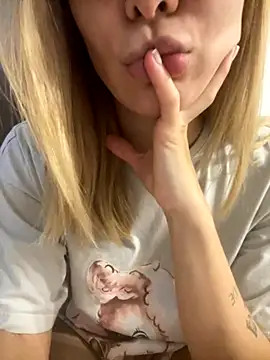 Ketybaby01 online show from October 2025 04:51:02 PM