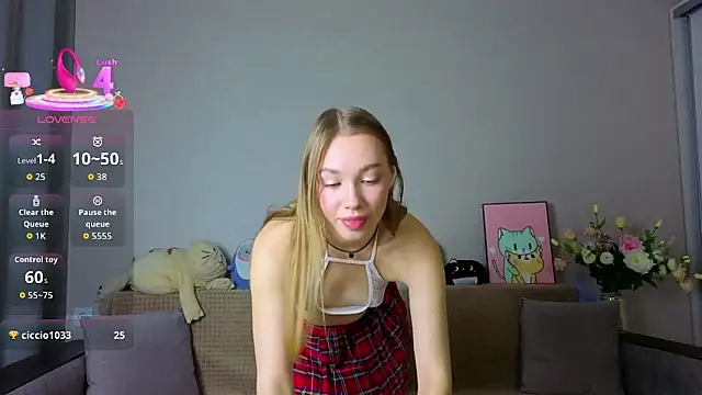 ElizaPurrr online show from November 2025 04:38:02 AM