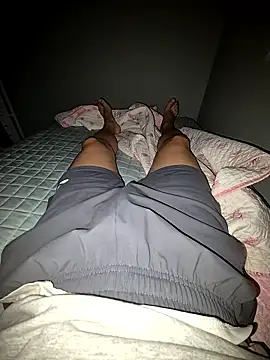 y2kbob2 online show from October 2025 04:30:02 PM