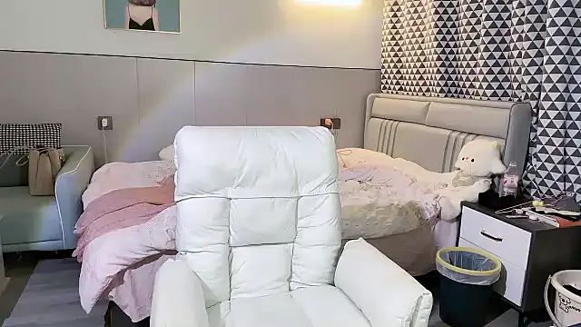 Snapshot of xiaoguaiss chatting on April 2026 04:09:02 PM xiaoguaiss online show from April 2026 04:09:02 PM