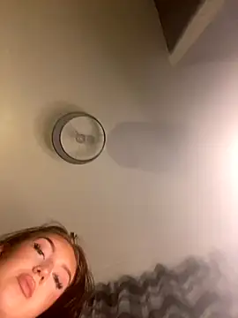 VeronicaWestt online show from November 2025 09:15:01 PM