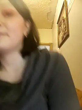 CherryDollie online show from October 2025 04:19:02 PM