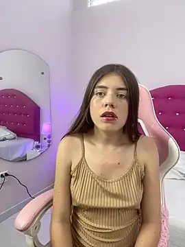 Juana miel online show from April 2026 07:42:02 PM