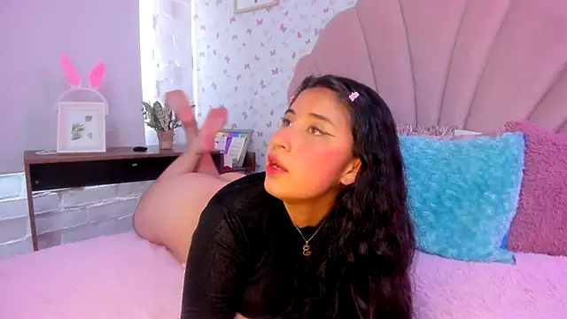 Lizz39 online show from December 2025 04:39:02 PM