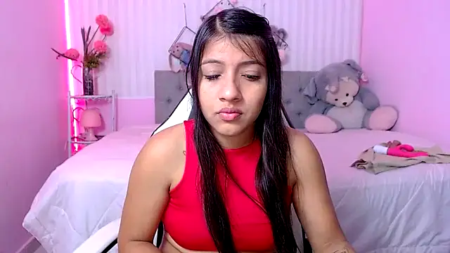 zara cute online show from April 2026 12:12:02 PM