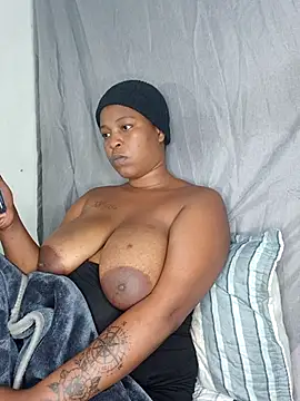 ZuriVixen online show from May 2026 09:23:02 PM