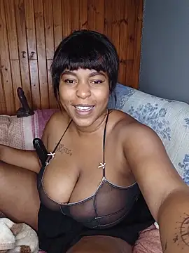 ZuriVixen online show from June 2026 06:35:01 PM
