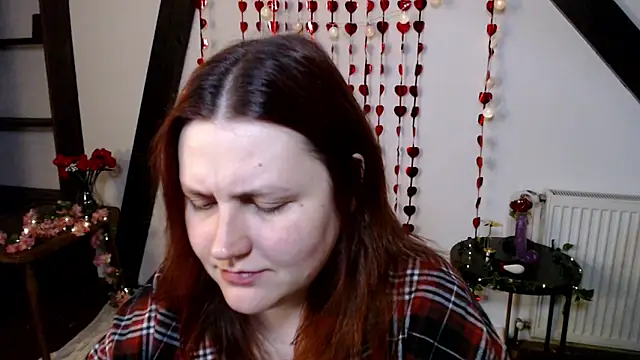 Snapshot of Lilith__moon chatting on February 2026 09:28:01 PM Lilith moon online show from February 2026 09:28:01 PM