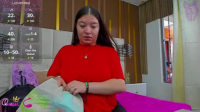 AmbarGills online show from February 2026 12:45:01 PM