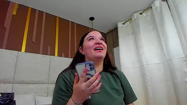 AmbarGills online show from March 2026 12:46:02 PM