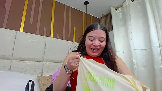 AmbarGills online show from February 2026 01:00:01 PM