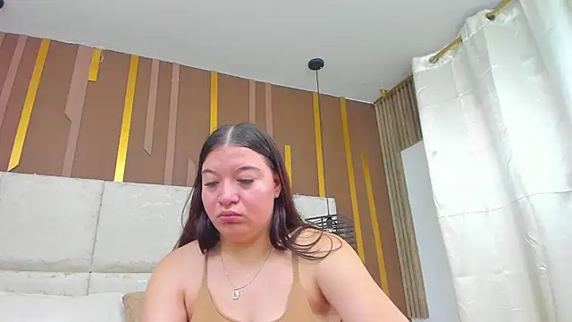 AmbarGills online show from April 2026 12:55:02 PM