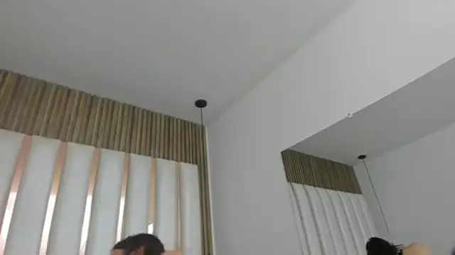 AmbarGills online show from January 2026 01:06:01 PM