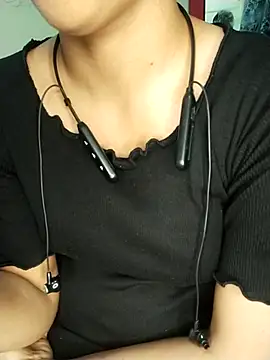 Royal Shona online show from October 2025 05:47:02 PM