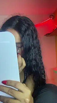 thepicis online show from November 2025 11:30:01 PM