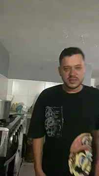 thepicis online show from November 2025 11:52:01 PM