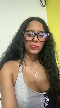 thepicis online show from October 2025 12:33:02 AM