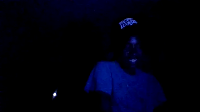 dezzidavill online show from May 2026 02:42:01 AM