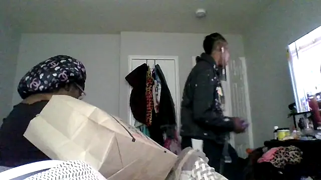 dezzidavill online show from May 2026 03:18:02 PM
