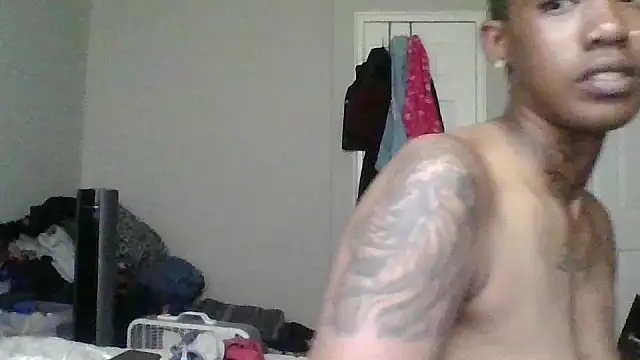 dezzidavill online show from May 2026 06:01:02 PM