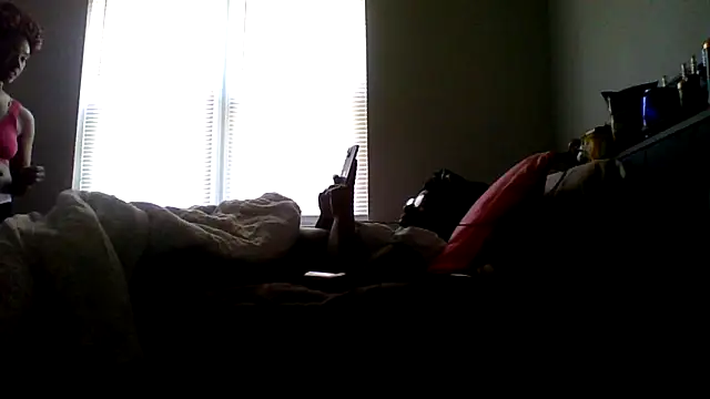 dezzidavill online show from April 2026 03:47:01 PM