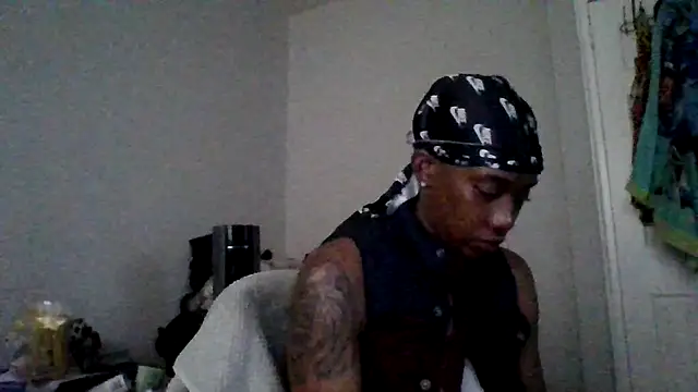 dezzidavill online show from May 2026 10:51:02 PM