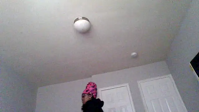 dezzidavill online show from March 2026 05:46:01 PM