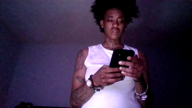 dezzidavill online show from April 2026 01:45:02 AM