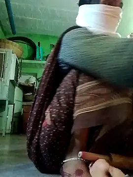 nainshilodhi28 online show from October 2025 02:35:01 AM