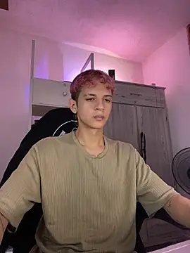 tylernova online show from December 2025 03:49:02 AM