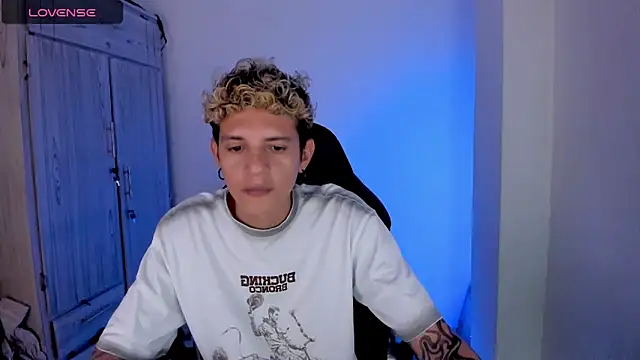 tylernova online show from April 2026 02:14:01 AM