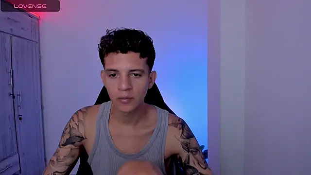 Snapshot of tylernova chatting on April 2026 03:42:02 AM tylernova online show from April 2026 03:42:02 AM