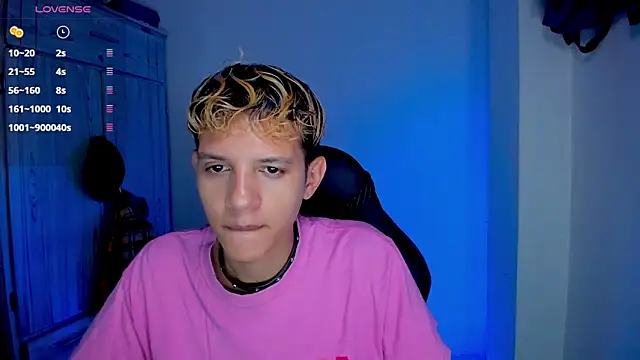 tylernova online show from March 2026 03:40:01 AM