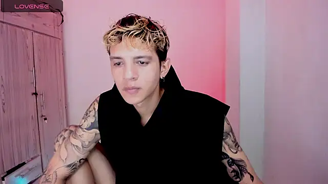 tylernova online show from April 2026 03:30:01 AM