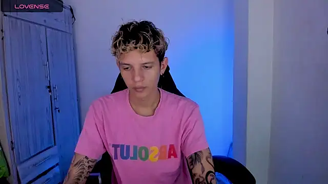 tylernova online show from April 2026 03:11:02 AM