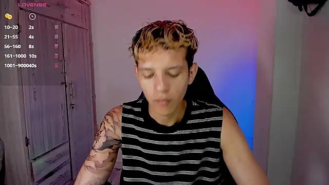 tylernova online show from March 2026 04:22:01 AM