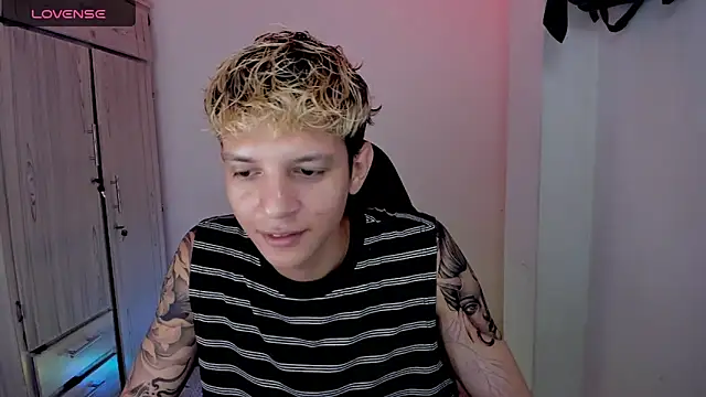 tylernova online show from April 2026 03:02:02 AM