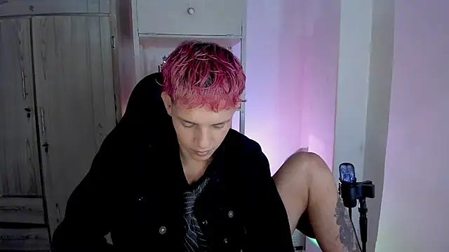 tylernova online show from December 2025 12:26:02 AM