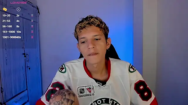 tylernova online show from April 2026 03:13:02 AM