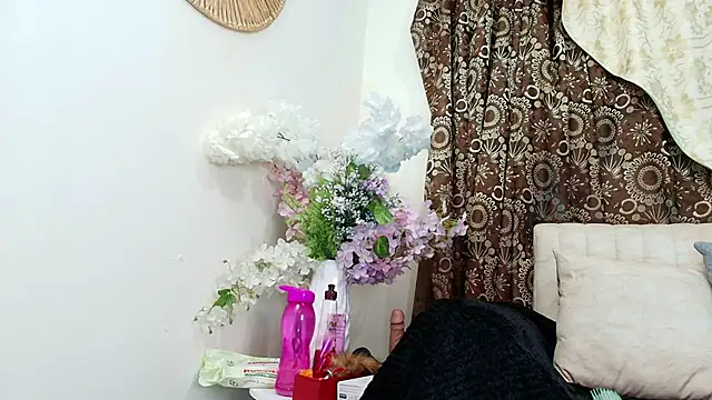 Snapshot of Kiaraa88 chatting on December 2025 12:18:02 PM Kiaraa88 online show from December 2025 12:18:02 PM